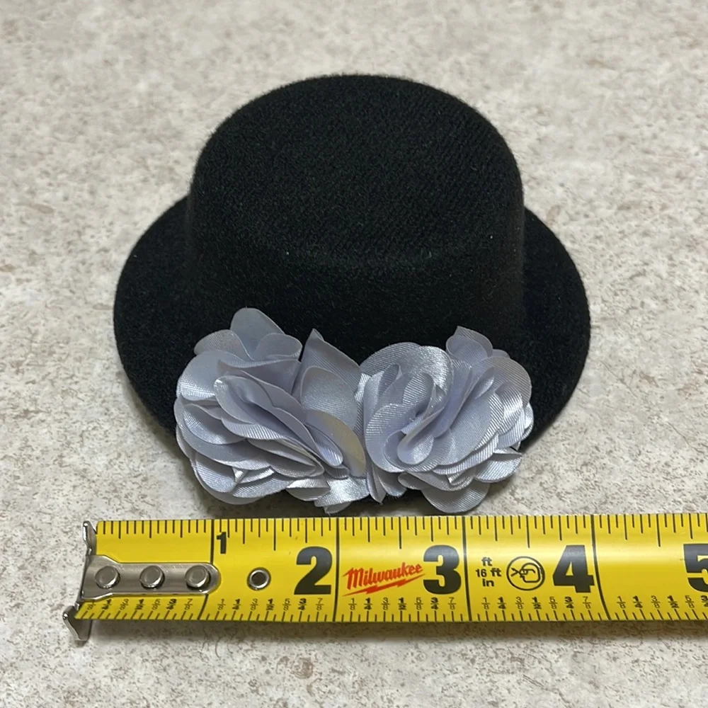 BNWOT GYMBOREE BLACK FELT CLIP ON HAT HAIR ACCESSORY & PALE GRAY RUFFLE ACCENT
